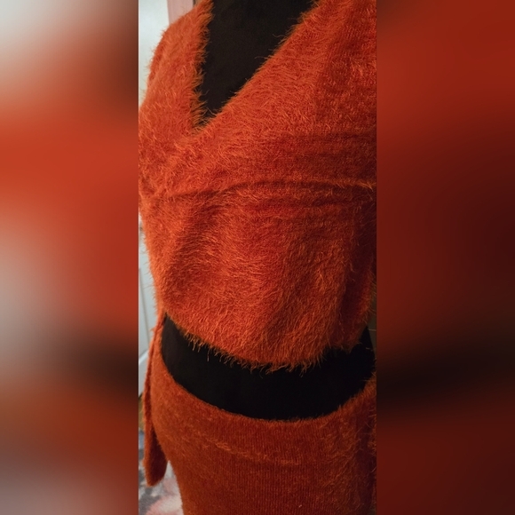 Super Soft Knit Wrap Crop Top & High Waist Махі Skirt Set #460-465 - Picture 7 of 10